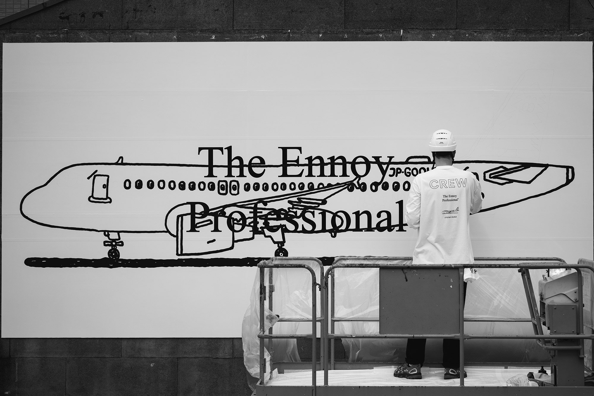 The Ennoy Professional Tokyo Walldrawing